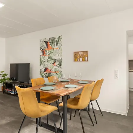 Apartment Flamingo - Zentral, Parken, Terrasse, Ps4 *