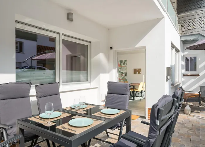 Flamingo - Zentral, Parken, Terrasse, Ps4 *